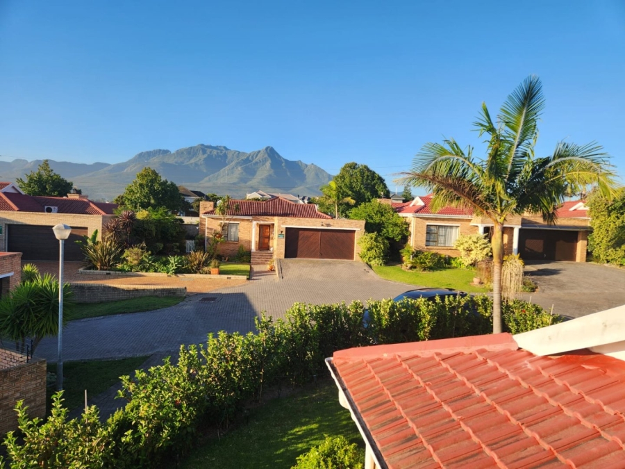 3 Bedroom Property for Sale in Rooi Rivier Rif Western Cape